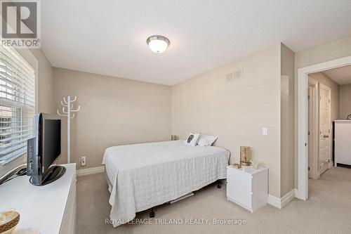 80 - 1850 Beaverbrook Avenue, London North (North M), ON - Indoor Photo Showing Bedroom
