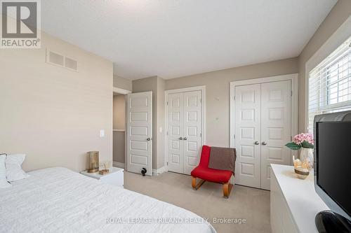 80 - 1850 Beaverbrook Avenue, London North (North M), ON - Indoor Photo Showing Bedroom