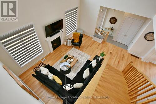 106 Stoneleigh Drive, Blue Mountains, ON - Indoor Photo Showing Other Room With Fireplace