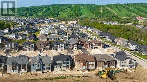 106 Stoneleigh Drive, Blue Mountains, ON - Outdoor With View