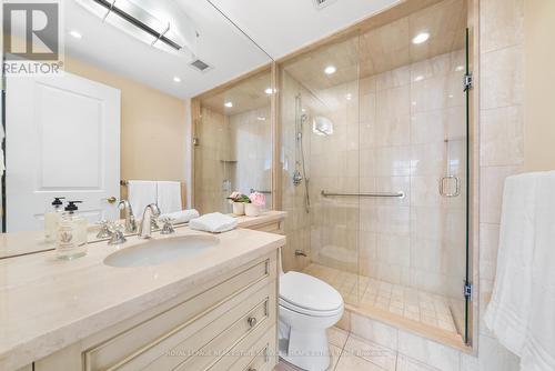 807 - 500 Avenue Road, Toronto, ON - Indoor Photo Showing Bathroom