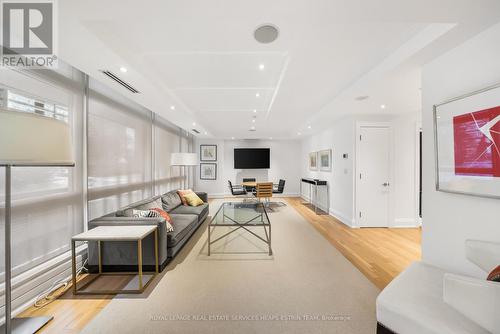 807 - 500 Avenue Road, Toronto, ON - Indoor