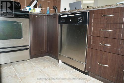 207 - 3865 Lake Shore Boulevard W, Toronto, ON - Indoor