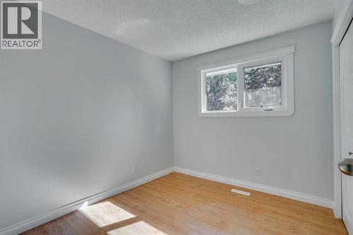 173 Hilltop Crescent, Fort Mcmurray, AB - Indoor Photo Showing Other Room