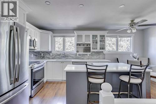 173 Hilltop Crescent, Fort Mcmurray, AB - Indoor Photo Showing Kitchen With Stainless Steel Kitchen