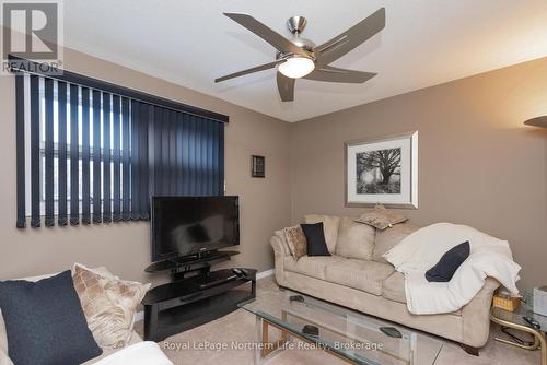 847 Corbeil Road, East Ferris, ON - Indoor Photo Showing Living Room