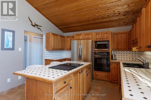 847 Corbeil Road, East Ferris, ON - Indoor Photo Showing Kitchen