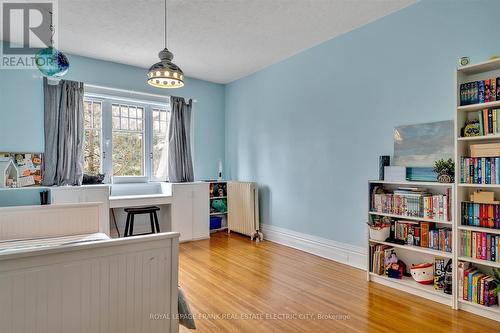 452 Hunter Street W, Peterborough (Town Ward 3), ON - Indoor