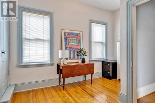 452 Hunter Street W, Peterborough (Town Ward 3), ON - Indoor