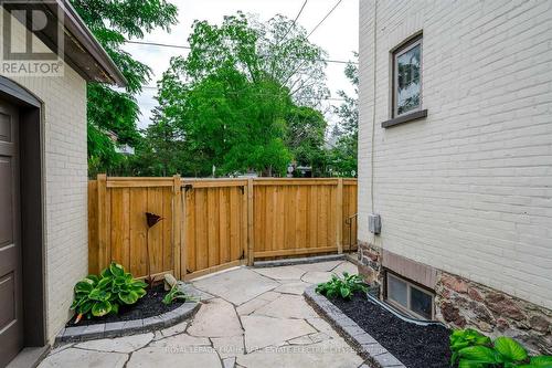 452 Hunter Street W, Peterborough (Town Ward 3), ON - Outdoor With Exterior
