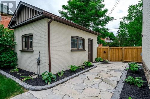 452 Hunter Street W, Peterborough (Town Ward 3), ON - Outdoor With Exterior