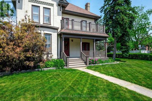 452 Hunter Street W, Peterborough (Town Ward 3), ON - Outdoor With Deck Patio Veranda