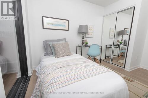 909 - 223 Princess Street, Kingston (East Of Sir John A. Blvd), ON - Indoor Photo Showing Bedroom