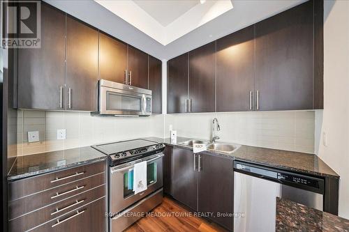 1202 - 60 Berwick Avenue, Toronto, ON - Indoor Photo Showing Kitchen With Double Sink With Upgraded Kitchen