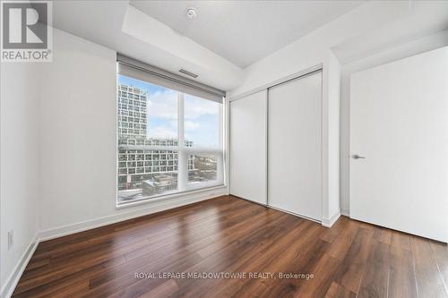 1202 - 60 Berwick Avenue, Toronto, ON - Indoor Photo Showing Other Room
