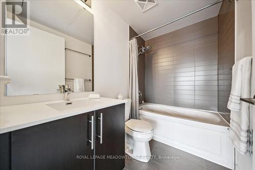 1202 - 60 Berwick Avenue, Toronto, ON - Indoor Photo Showing Bathroom