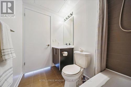 1202 - 60 Berwick Avenue, Toronto, ON - Indoor Photo Showing Bathroom