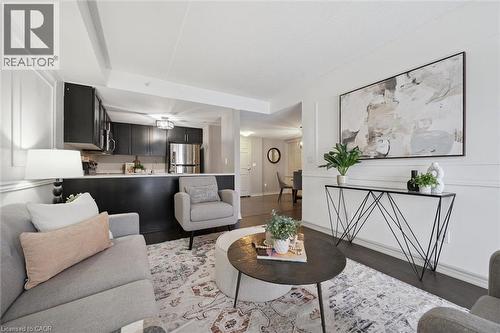 103 Westminster Crescent Unit# 212, Fergus, ON - Indoor Photo Showing Living Room