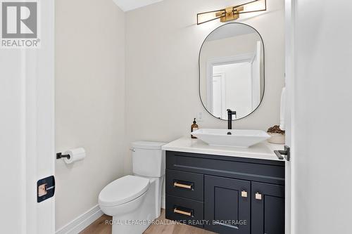 832 Windermere Drive, Kingston (City Northwest), ON - Indoor Photo Showing Bathroom