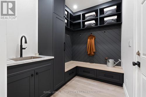 832 Windermere Drive, Kingston (City Northwest), ON - Indoor