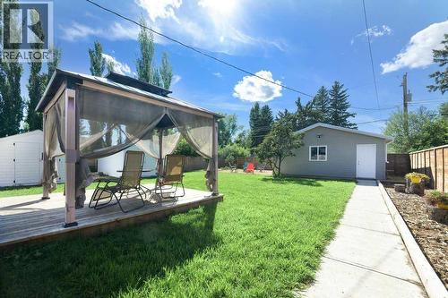 5238 52 Street, Lacombe, AB - Outdoor With Deck Patio Veranda