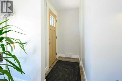 5238 52 Street, Lacombe, AB - Indoor Photo Showing Other Room