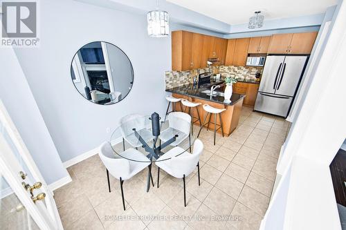 64 - 280 Paradelle Drive, Richmond Hill, ON - Indoor