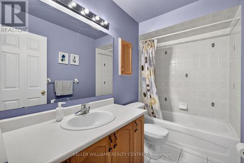 70 Burgess Crescent, Newmarket, ON - Indoor Photo Showing Bathroom