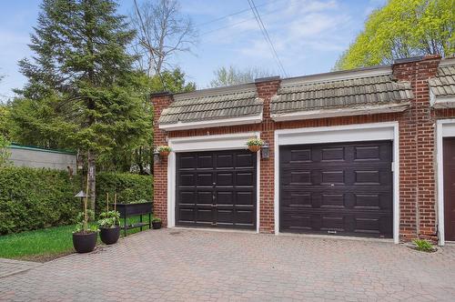 Garage - 1431 Ch. Canora, Mont-Royal, QC - Outdoor
