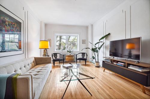 Living room - 1431 Ch. Canora, Mont-Royal, QC - Indoor Photo Showing Living Room