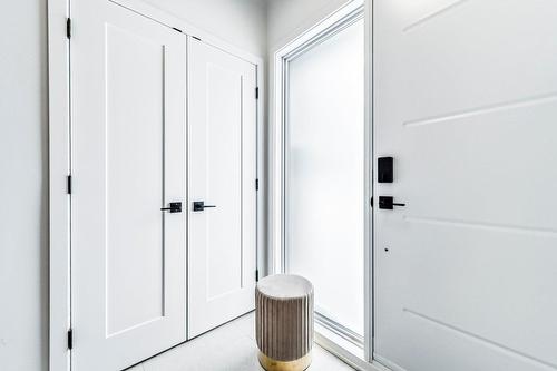 Hall - 2010 Rue La Corne, Saint-Bruno-De-Montarville, QC - Indoor Photo Showing Other Room