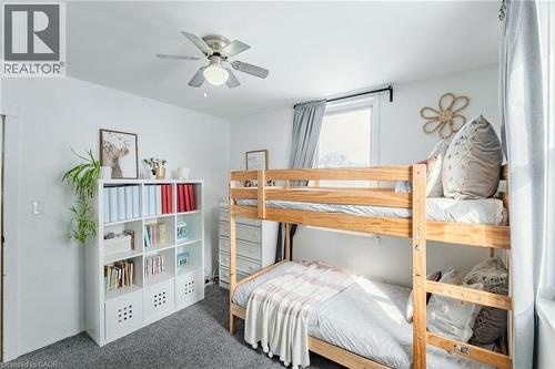 79 Wood Street, Brantford, ON - Indoor Photo Showing Bedroom