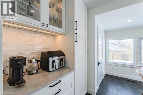 79 Wood Street, Brantford, ON - Indoor Photo Showing Other Room