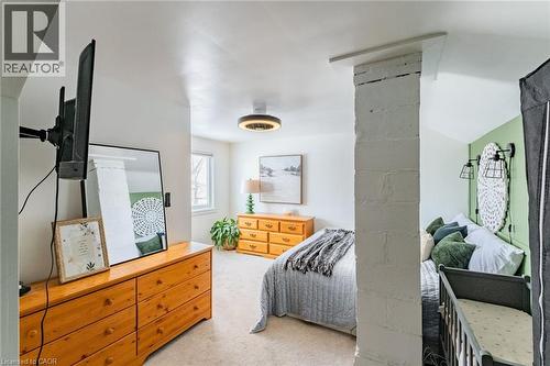 79 Wood Street, Brantford, ON - Indoor Photo Showing Bedroom