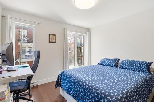 Primary bedroom - 301-2487 Rue Champagne, Montréal (Ville-Marie), QC - Indoor Photo Showing Bedroom