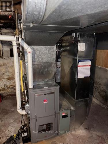 975 Mcintyre Street W, North Bay (West End), ON - Indoor Photo Showing Basement