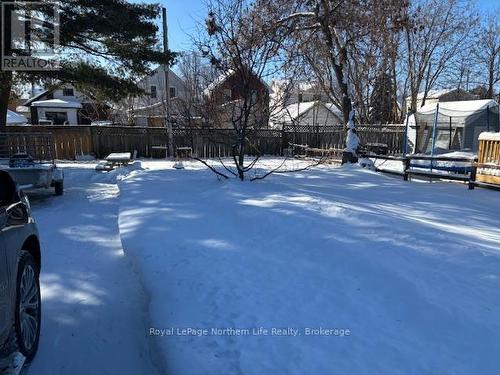 975 Mcintyre Street W, North Bay (West End), ON - Outdoor