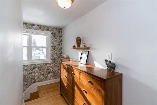 378 Talbot Ave, Winnipeg, MB 