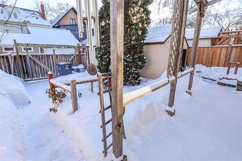 29 Arlington St, Winnipeg, MB 