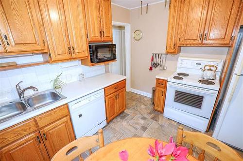 29 Arlington St, Winnipeg, MB 