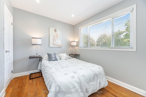 24 Lesbury Avenue, Brampton, ON - Indoor Photo Showing Bedroom