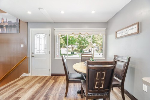 24 Lesbury Avenue, Brampton, ON - Indoor Photo Showing Dining Room