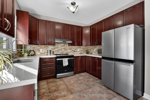 23 Openbay Gardens, Brampton, ON - Indoor Photo Showing Kitchen