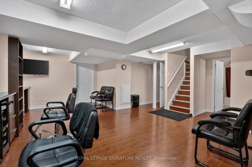 23 Openbay Gardens, Brampton, ON - Indoor