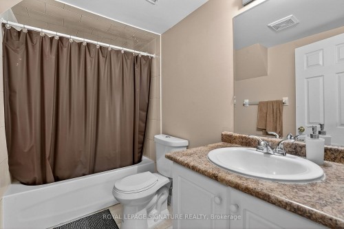 23 Openbay Gardens, Brampton, ON - Indoor Photo Showing Bathroom