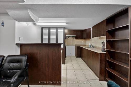 23 Openbay Gardens, Brampton, ON - Indoor Photo Showing Kitchen With Double Sink