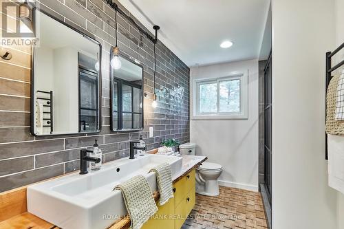 132 Coulter Drive, Kawartha Lakes (Pontypool), ON - Indoor Photo Showing Bathroom