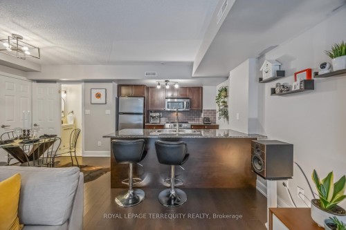 130-25 Turntable Crescent, Toronto, ON - Indoor