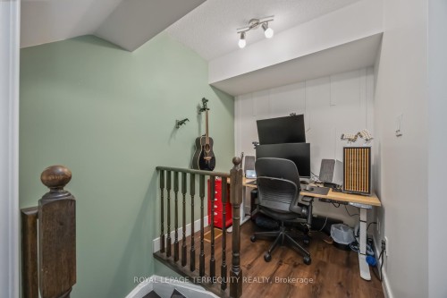 130-25 Turntable Crescent, Toronto, ON - Indoor Photo Showing Office