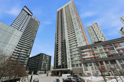 1107-85 Queens Wharf Road, Toronto, ON - Outdoor With Facade